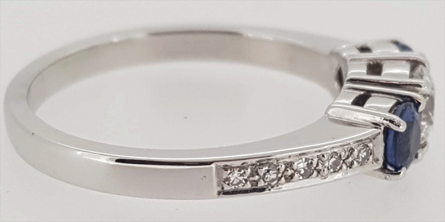 Platinum Diamond and Sapphire 3 Stone Ring - Image 2